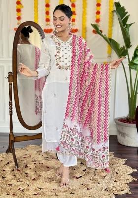 White Chanderi Viscose Embroidered Kurta Set