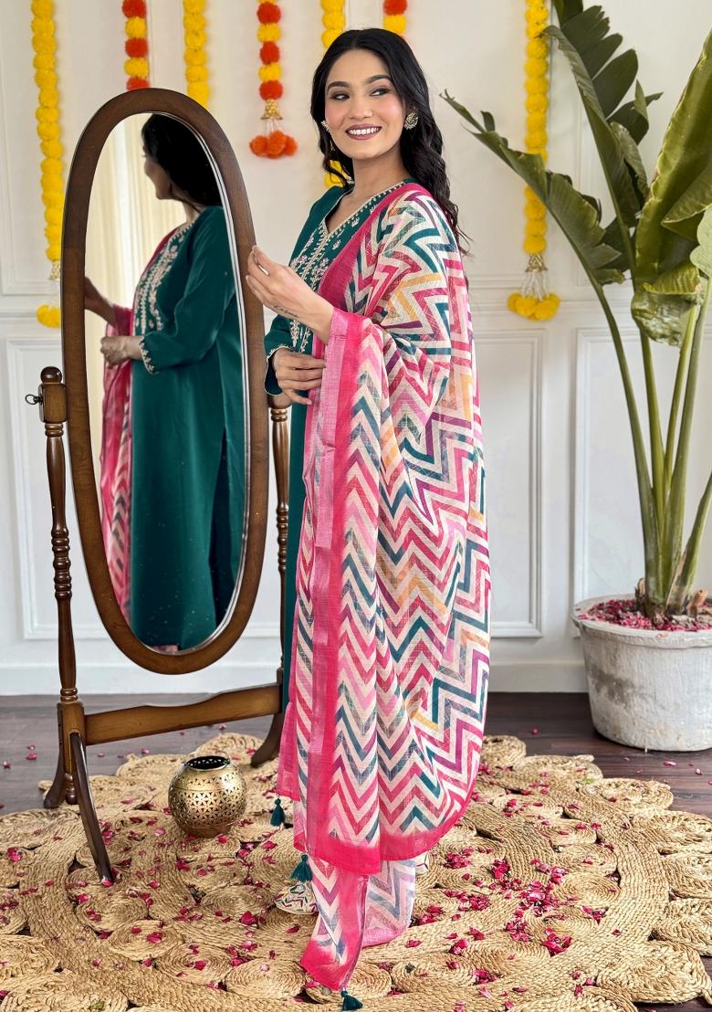 Green Viscose Embroidered Kurta Set