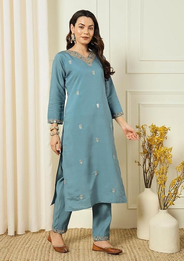 Blue Chanderi Embroidered Kurta Set