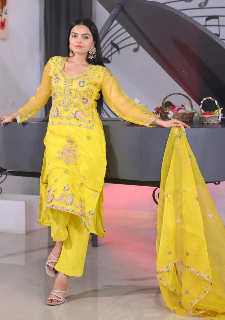 Yellow Embroidered Organza Pakistani Suit Set - Indya