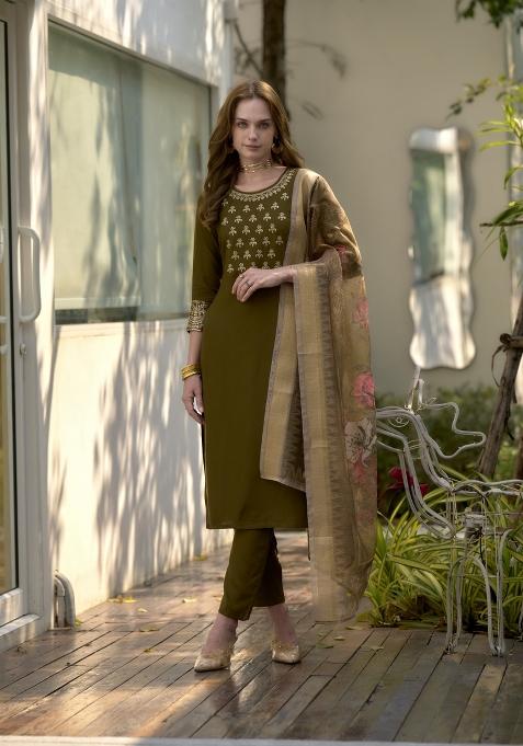 Green Rayon Printed Kurta Set