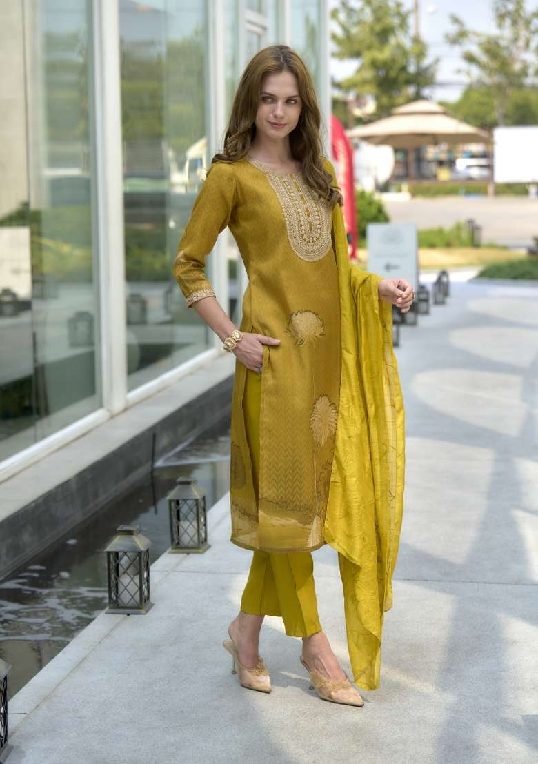 Yellow Tissue Thread Work Kurta Set - Indya