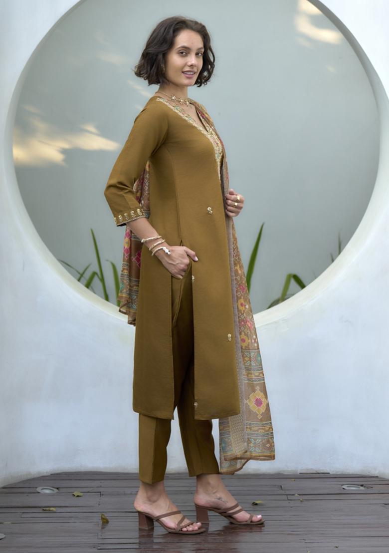 Navy Blue And White Printed Cotton Blend Salwar Kameez With Dupatta