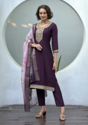 Wine Vatican Printed Kurta Set