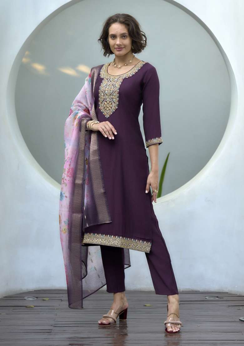 Wine Vatican Printed Kurta Set - Indya