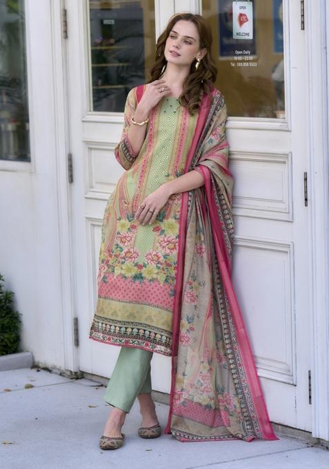 Green Silk Blend Printed Kurta Set