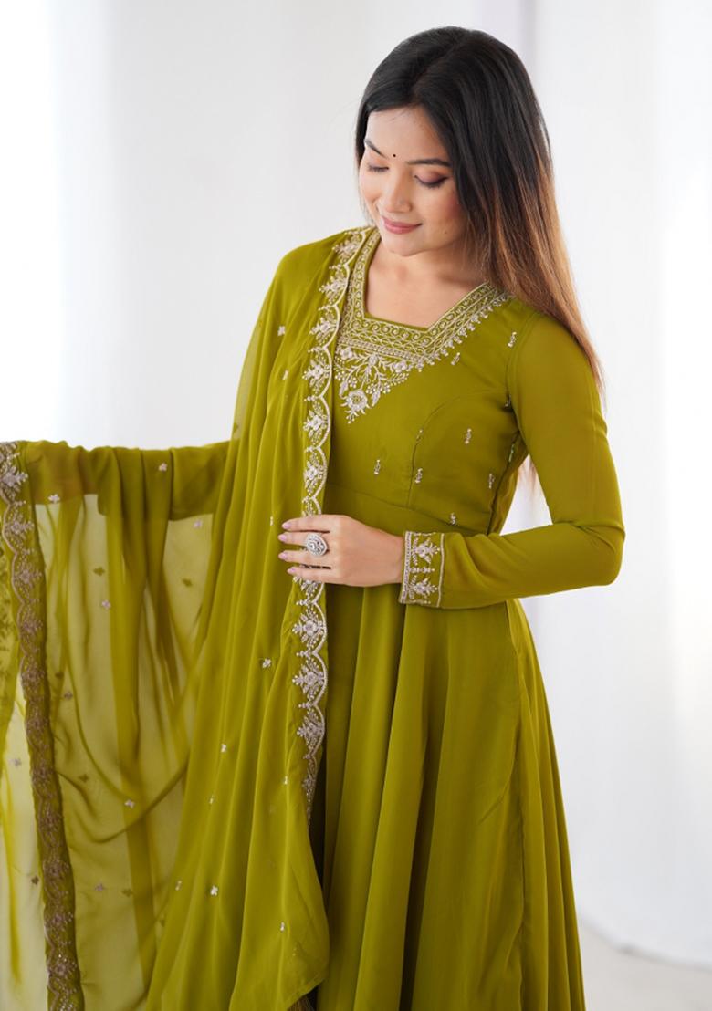 Mehndigreen Georgette Embroidered Salwar Kameez With Dupptta