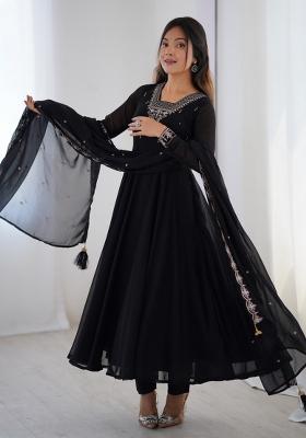 Black Georgette Embroidered Salwar Kameez With Dupptta