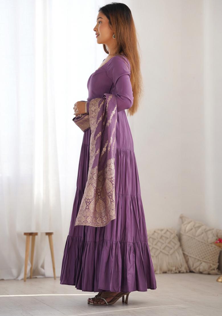 Lavender Silk Embroidered Salwar Kameez With Dupptta