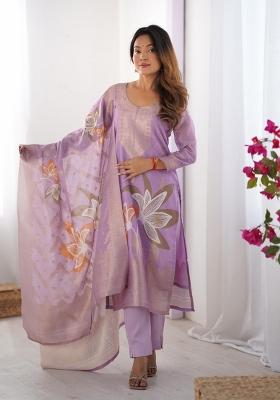 Lavender  Chanderi Jacquard Salwar Kameez With Dupptta