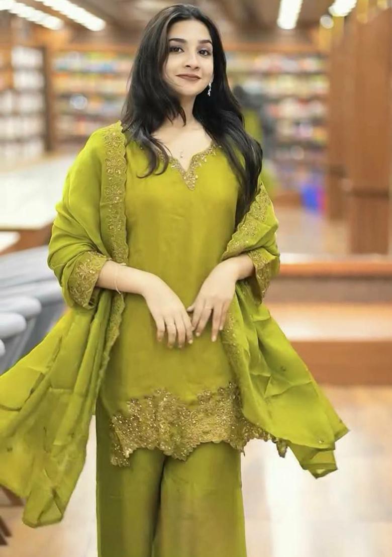 Mahendi Embroidered Organza Salwar Kameez With Dupatta