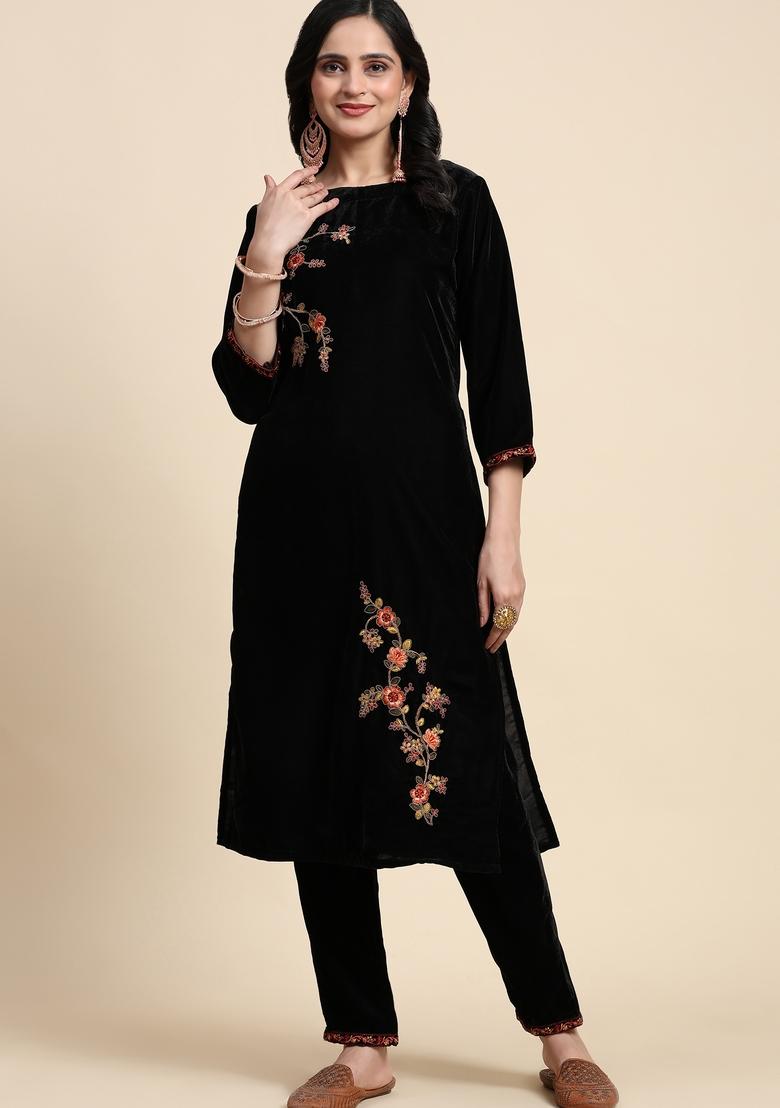 Black Embroidered Velvet Kurta Set