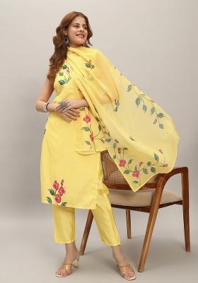 Yellow Printed Georgette Salwar Kameez With Dupatta