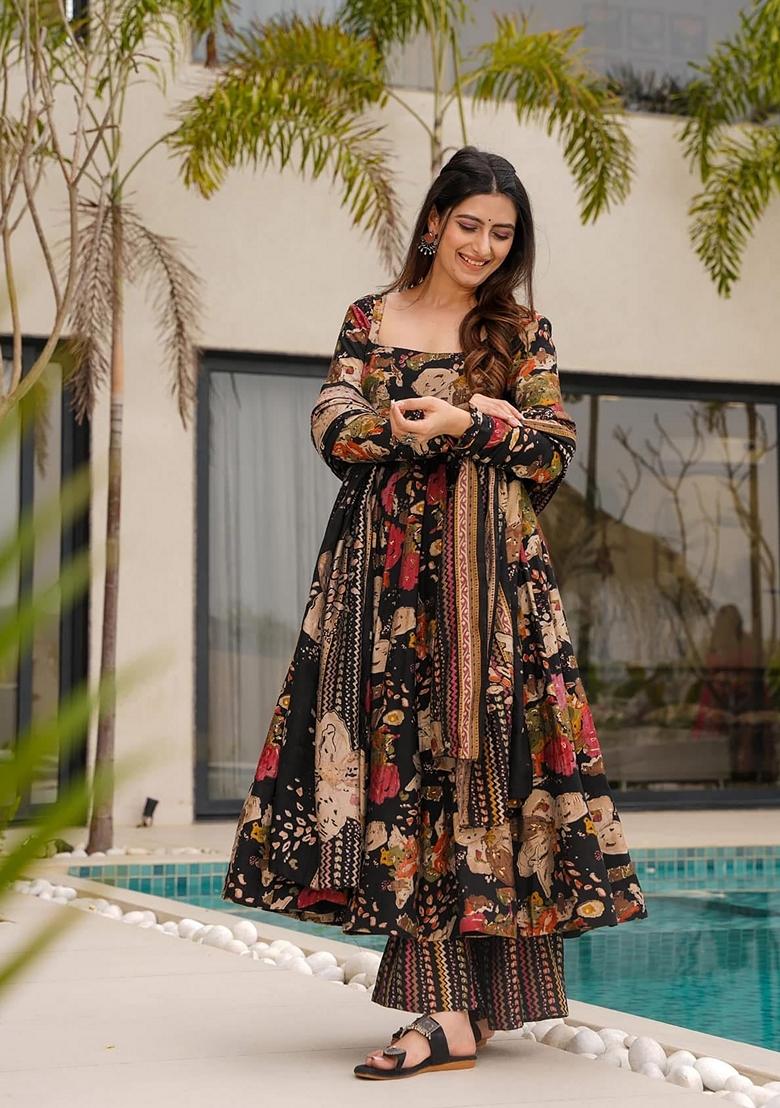 Multicolor Printed Muslin Salwar Kameez With Dupatta