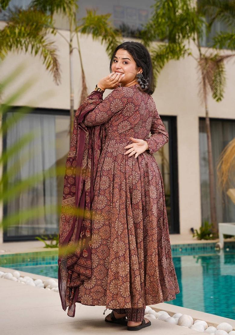 Multicolor Printed Muslin Salwar Kameez With Dupatta - Indya