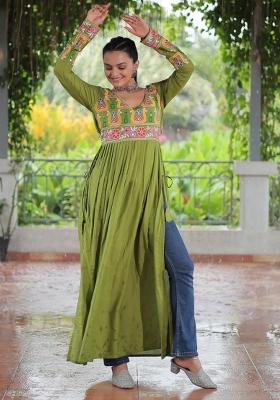 Green Embroidered Rayon Kurti