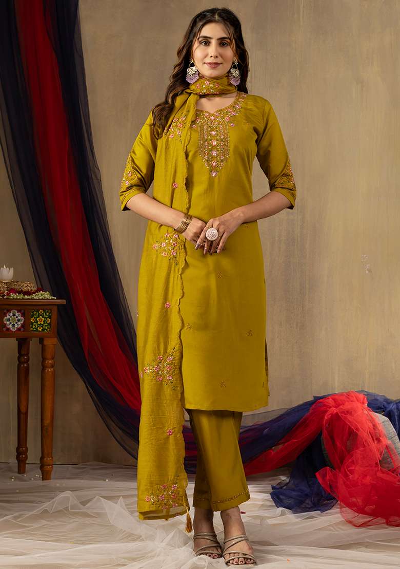 Red Embroidered Silk Salwar Kameez Set With Dupatta - Indya