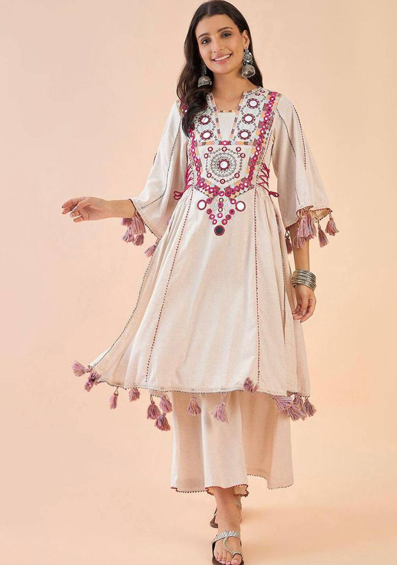White Embroidered Cotton Kurta set