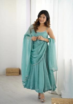 Sky Blue Embroidered Silk Kurta Set With Dupatta