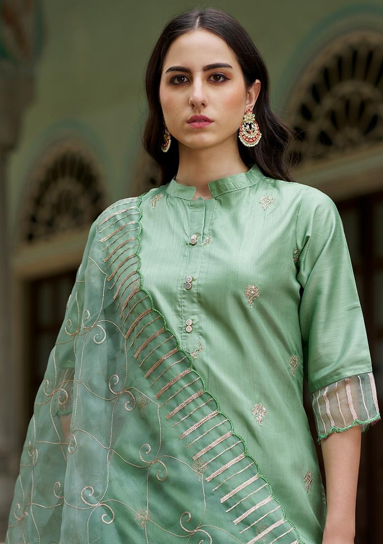 Pista Embroidered Silk Blend Kurta Set - Indya