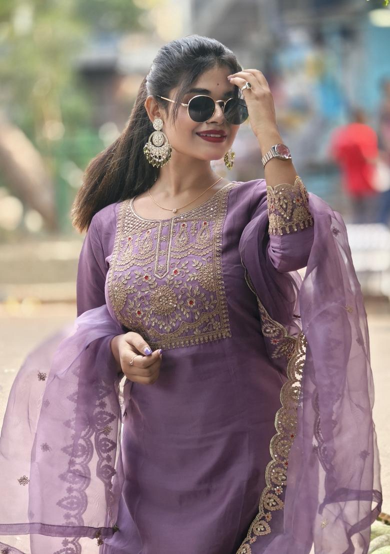 Lavender Embroidered Silk Blend Kurta Set - Indya