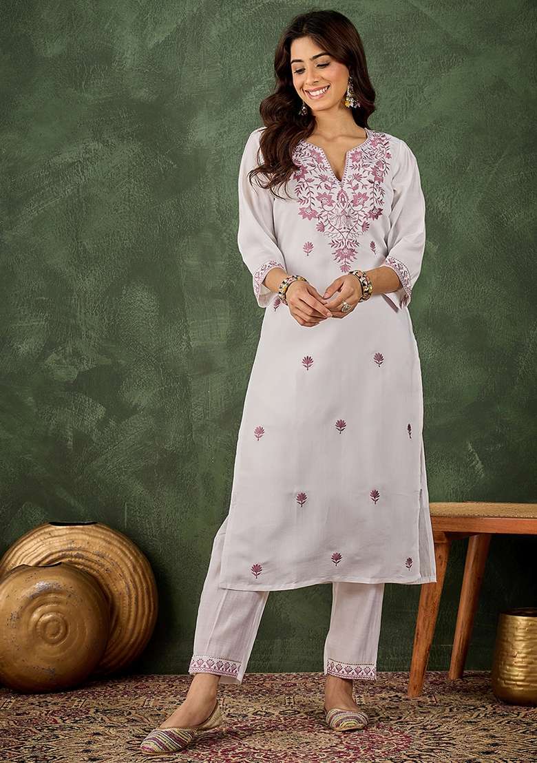 Lavender Embroidered Roman Silk Blend Kurta Set - Indya