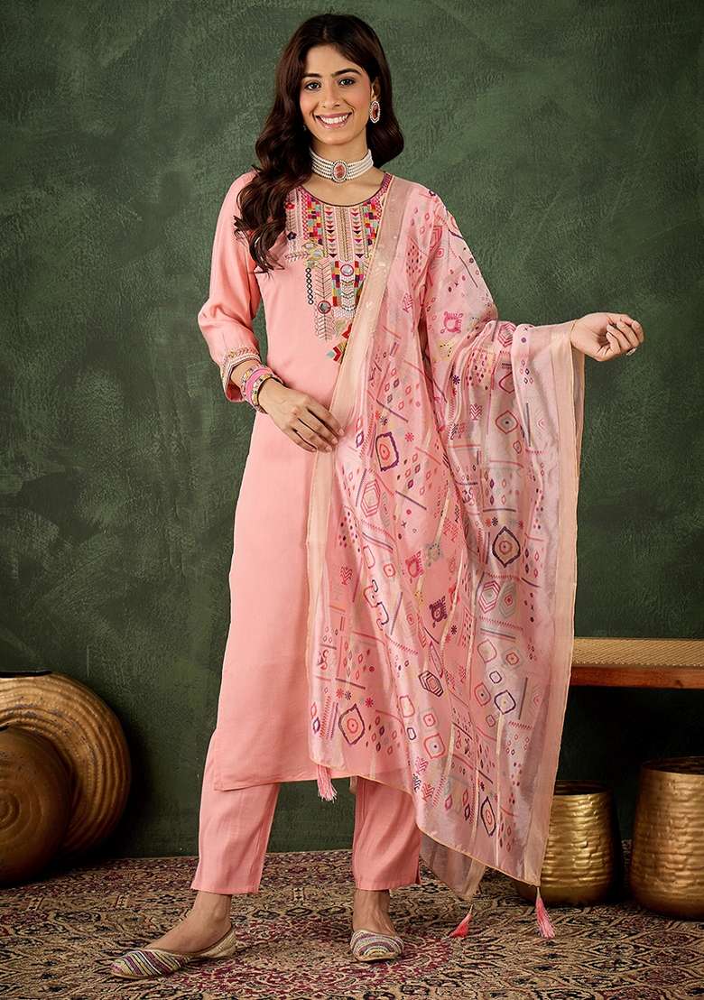 Pink Embroidered Silk Blend Kurta Set - Indya