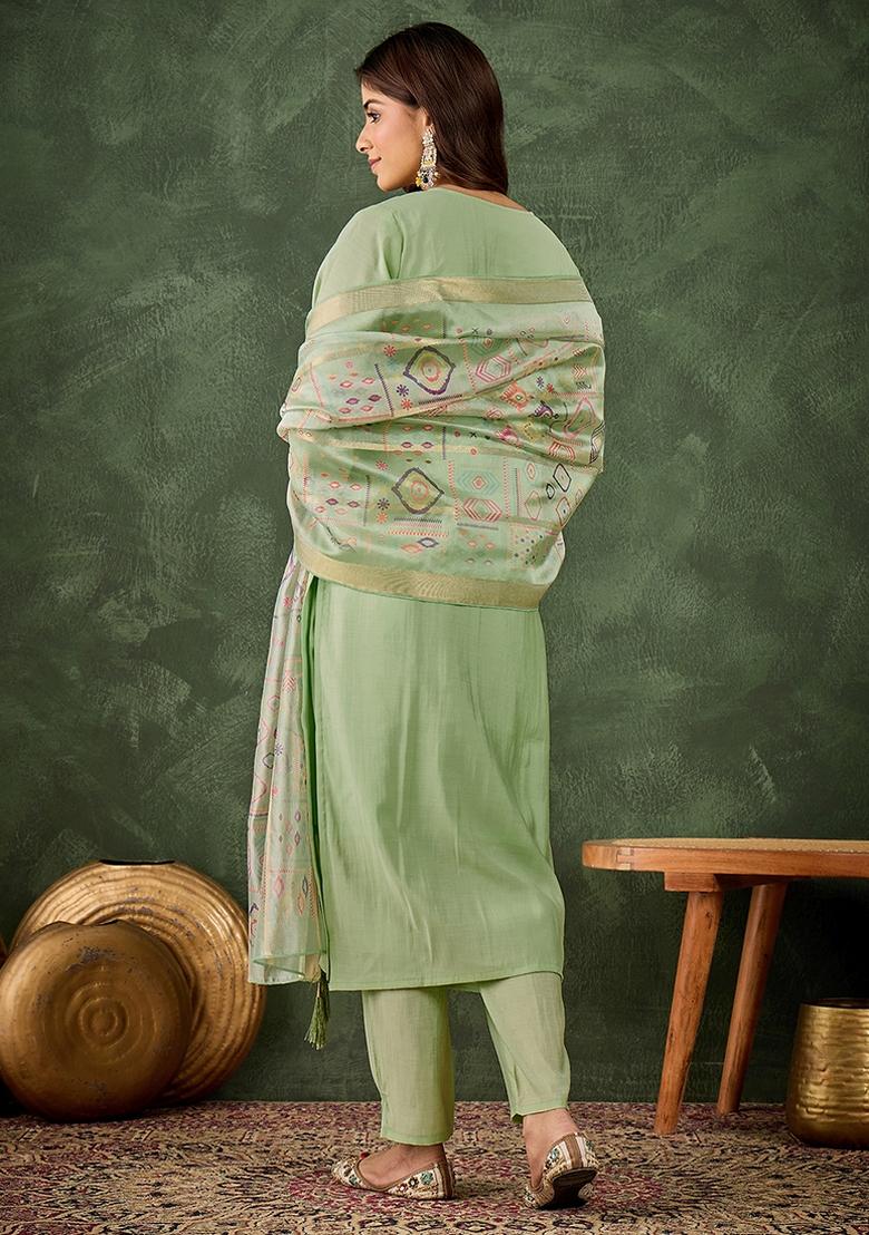 Sea Green Embroidered Silk Blend Kurta Set - Indya
