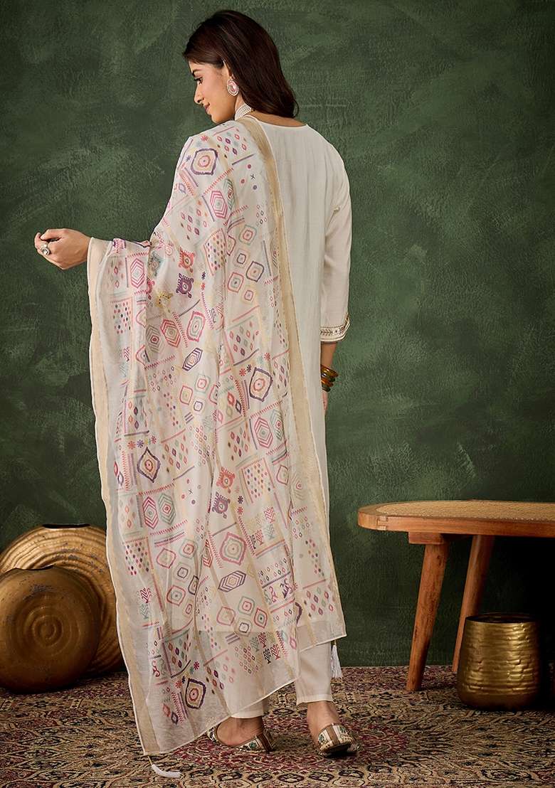 White Embroidered Silk Blend Kurta Set - Indya