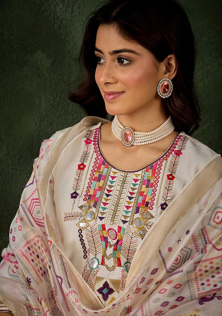 White Embroidered Silk Blend Kurta Set - Indya