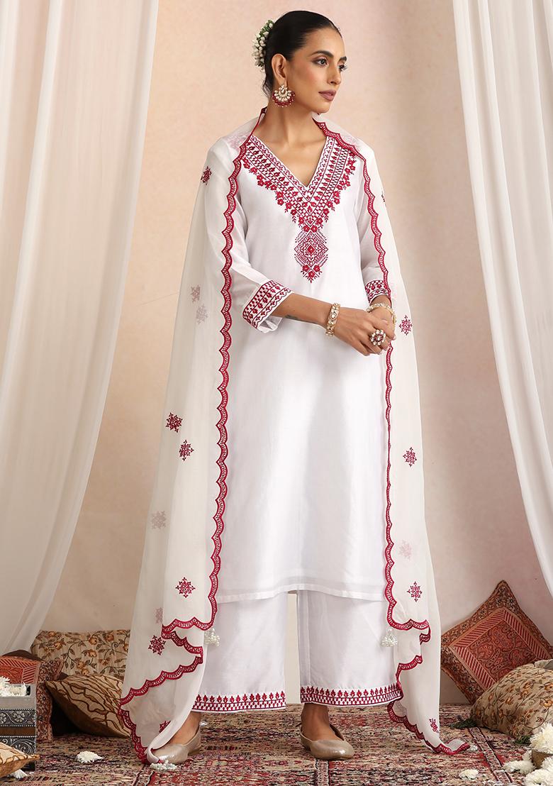 White Hand Embroidery Chanderi Kurta Set With Dupatta - Indya