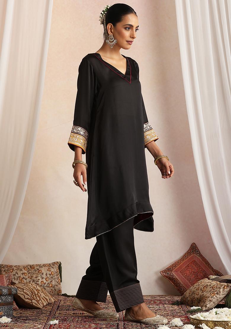 Black Hand Embroidery Silk Kurta Set With Dupatta - Indya