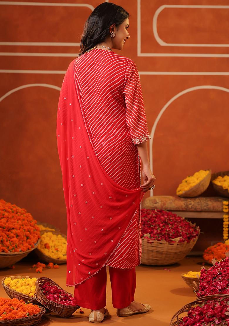 Red Embroidered Georgette Kurta Set With Dupatta - Indya