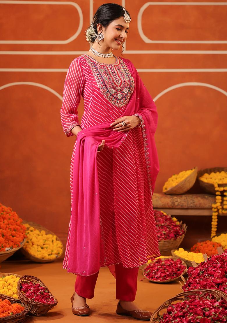 Fuchsia Embroidered Georgette Anarkali Set With Dupatta - Indya