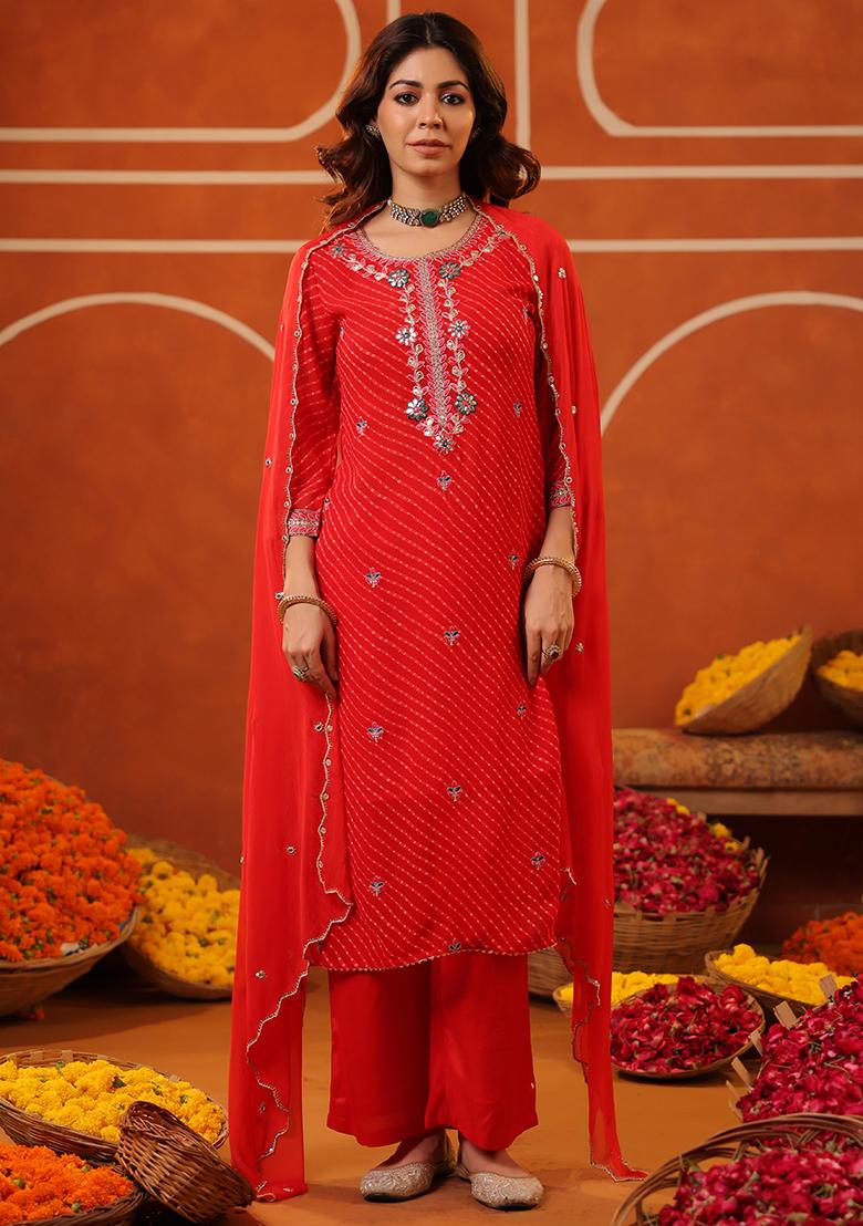 Red Embroidered Georgette Kurta Set With Dupatta - Indya