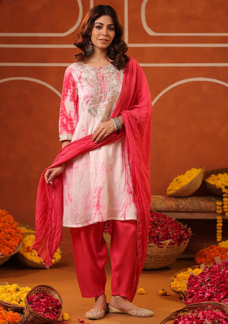 Fuchsia Embroidered Chanderi Silk Anarkali Set With Dupatta - Indya