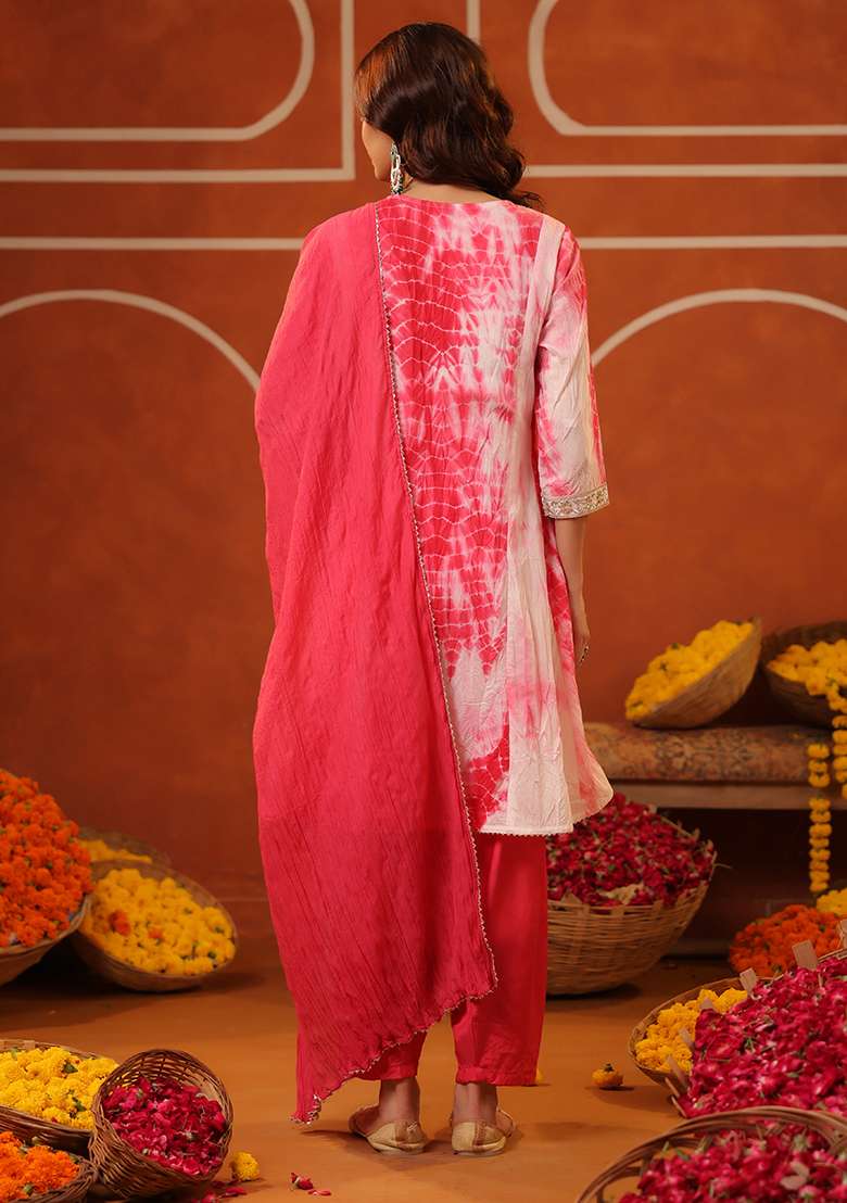 Fuchsia Tie And Dye Silk Blend Punjabi Suit - Indya