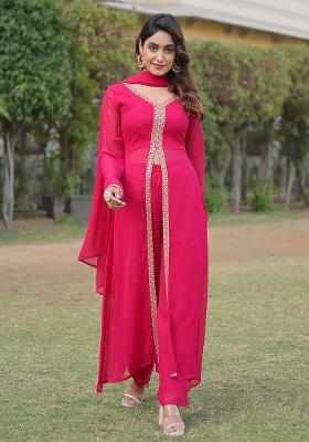 Pink Embroidered Faux Blooming Kurta Set With Dupatta
