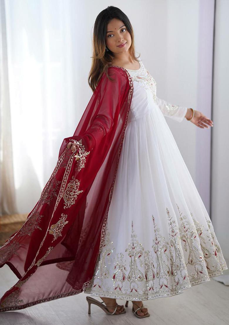 White Embroidery Blended Kurta Set - Indya