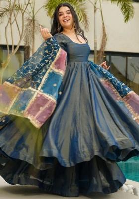 Blue Solid Blended Kurta Set