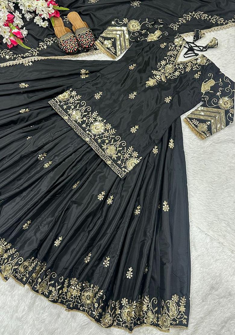 Black Embroidery Blended Kurta Set - Indya