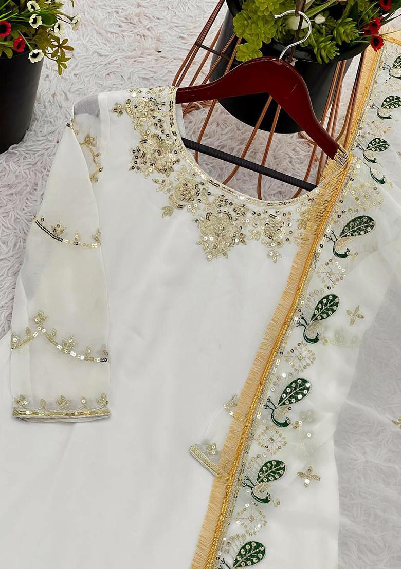 Off White Embroidery Blended Kurta Set - Indya