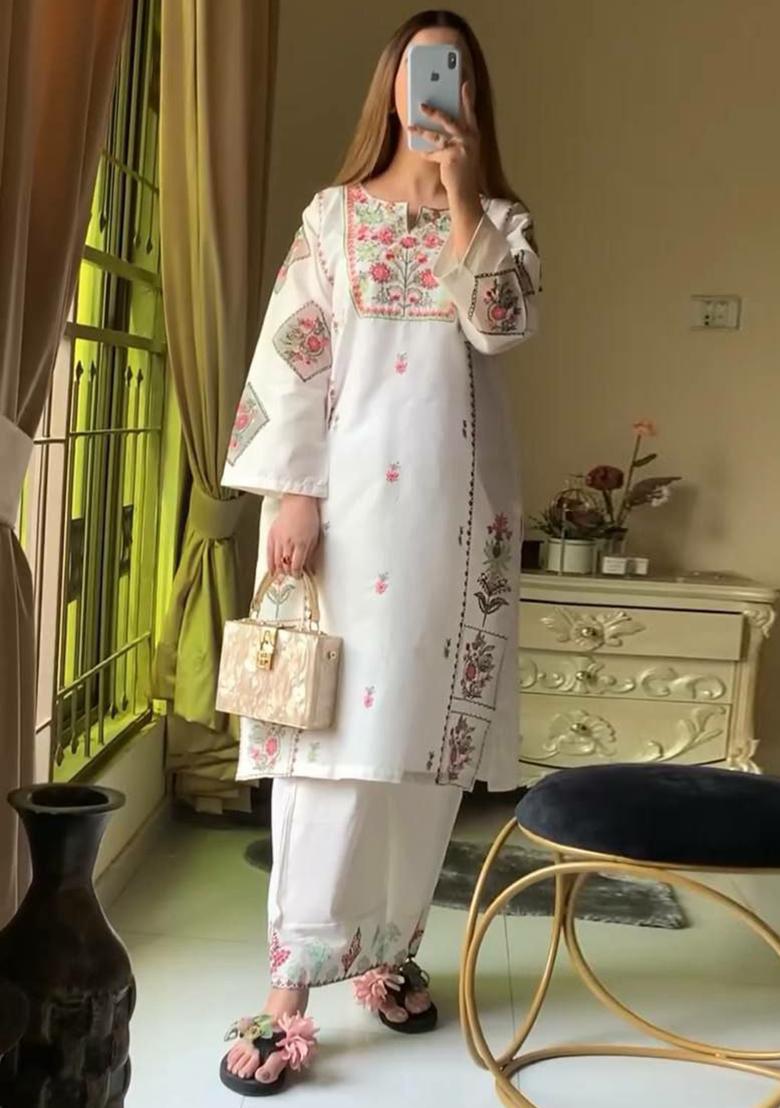 Off White Embroidery Blended Kurta Set - Indya