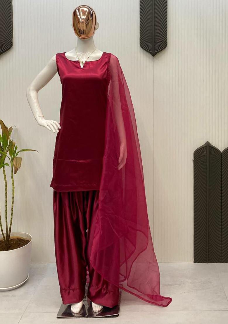 Red Solid Blended Kurta Set - Indya