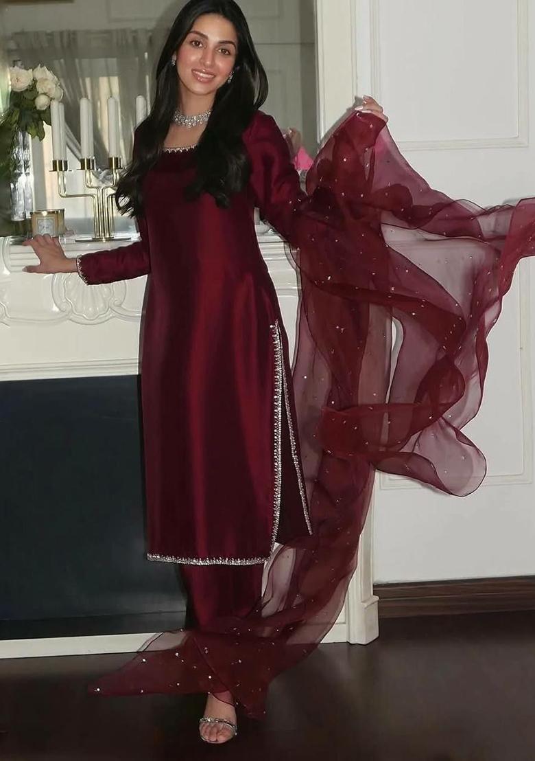 Maroon Solid Blended Kurta Set - Indya