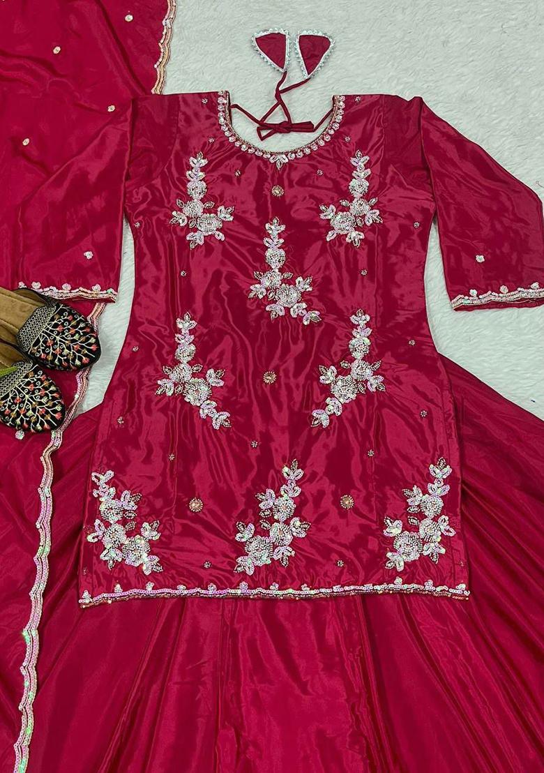Red Embroidery Blended Kurta Set - Indya
