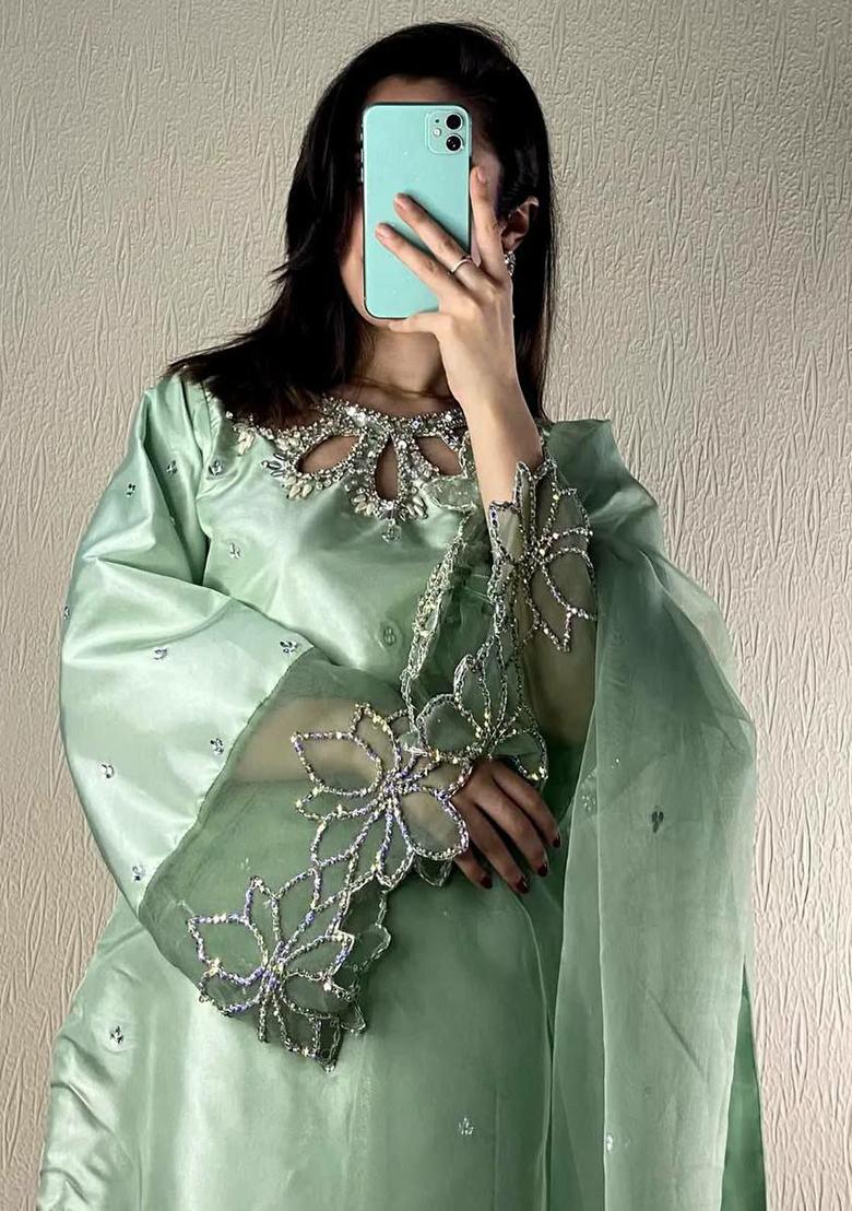 Green Embroidery Blended Kurta Set - Indya