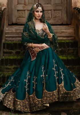 Green Embroidery Blended Kurta Set