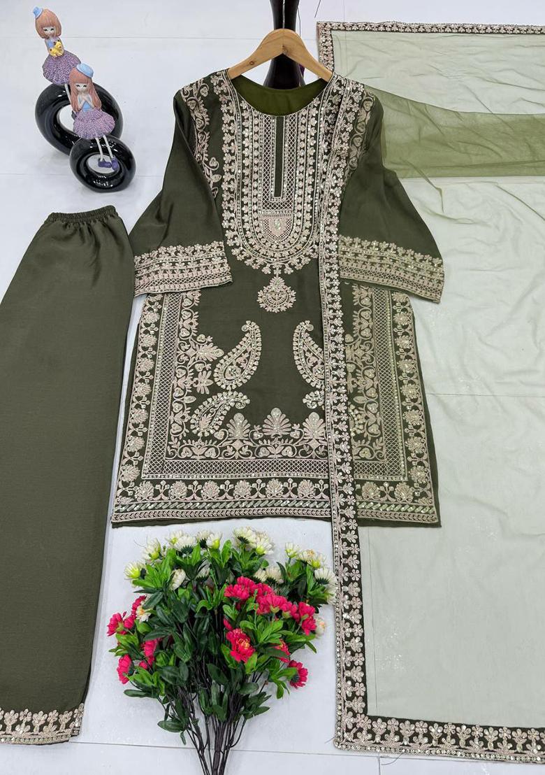 Green Embroidery Blended Kurta Set - Indya