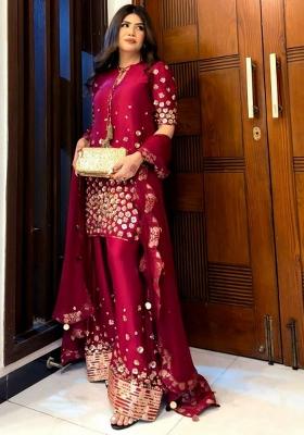 Red Embroidery Blended Kurta Set